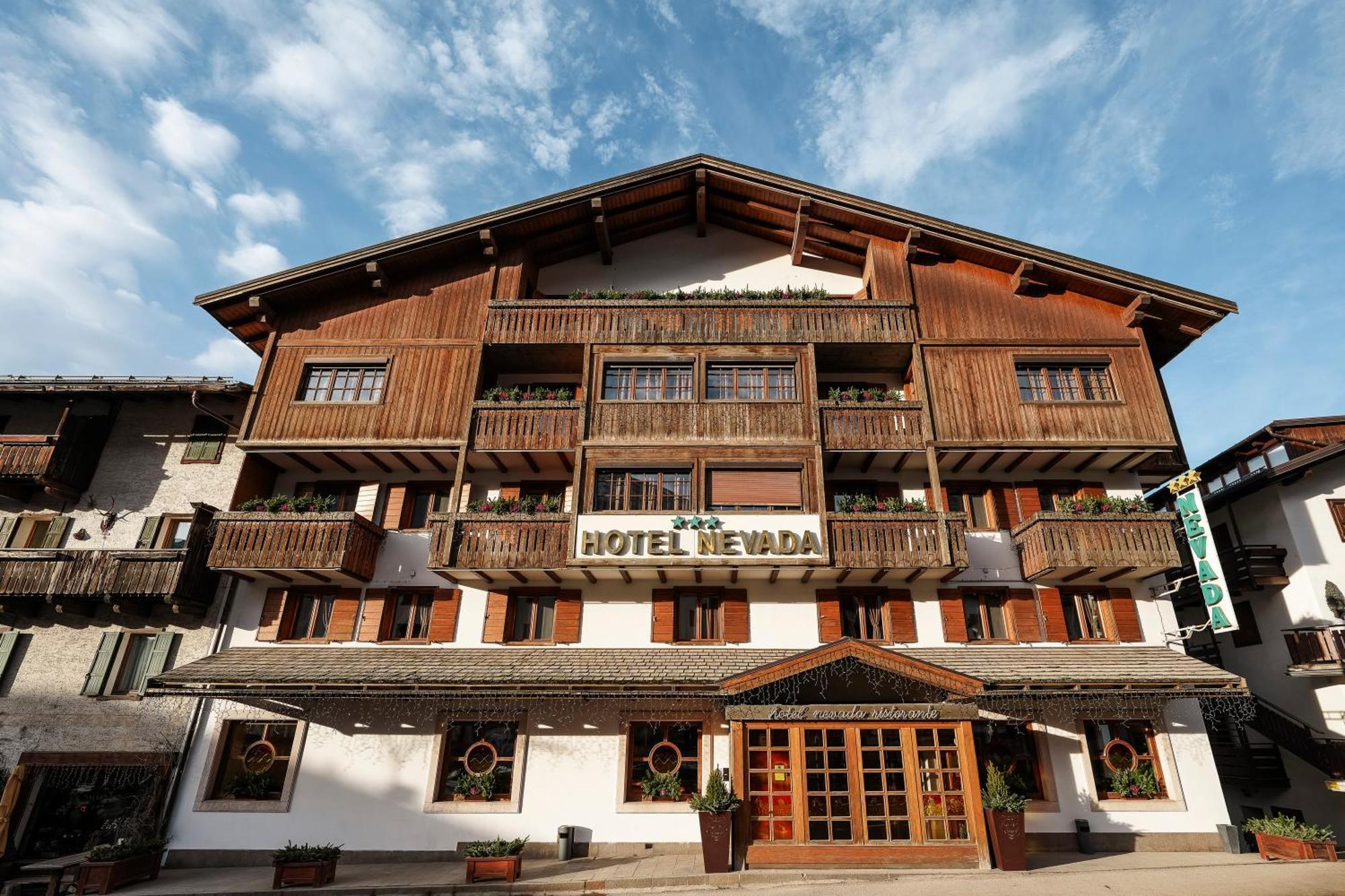 Best Western Hotel Nevada San Vito di Cadore Esterno foto