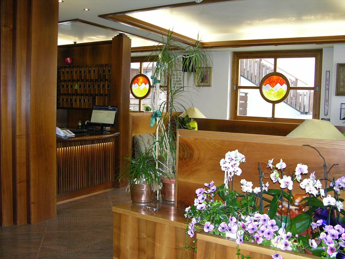 Best Western Hotel Nevada San Vito di Cadore Esterno foto